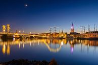 Hanzestad Kampen in de avond gezien vanaf de IJssel van Sjoerd van der Wal Fotografie thumbnail