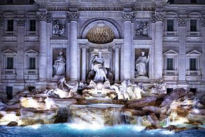 Trevi Fountain by Claudia Moeckel