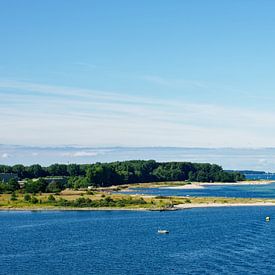 Kieler Fjord - Friedrichsort Vuurtoren en Falckenstein Strand van Gisela Scheffbuch