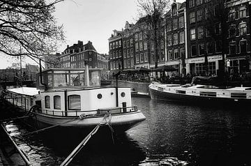 Amsterdam Cityscape II zwart wit van marlika art