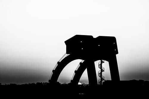 De stuw bij Driel in de rivier de Rijn