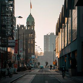 Fietsen door Manhattan aan de Maas van Marcel Kool