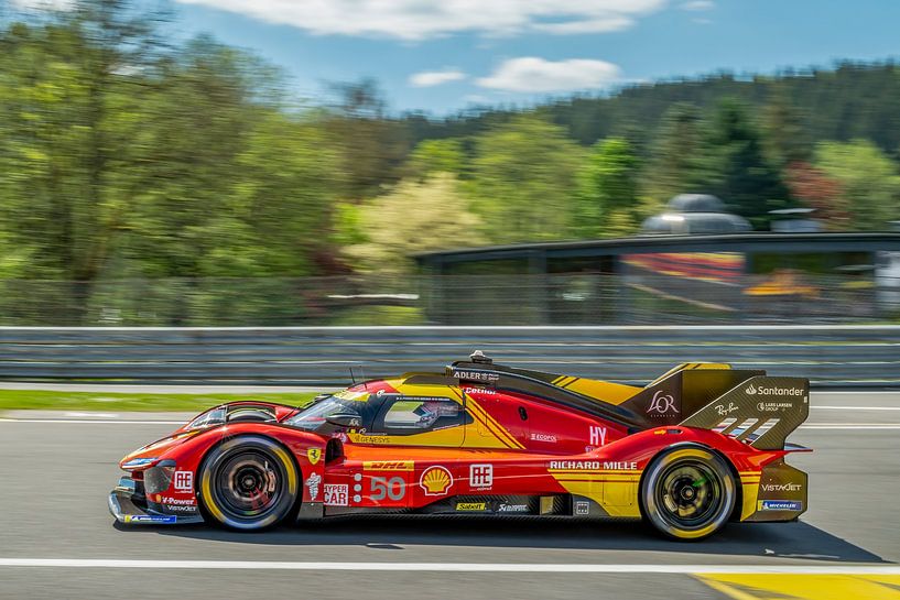 Ferrari 499P Hypercar in Spa Francorchamps von Sjoerd van der Wal Fotografie