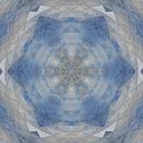 Abstraktes Mandala in blau-beige und grau von Maurice Dawson Miniaturansicht