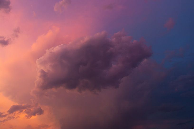 Le nuage noir par Gijs de Kruijf