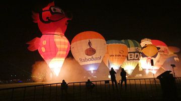Ballonfiesta 4e dag nightglow 2017 van Veluws