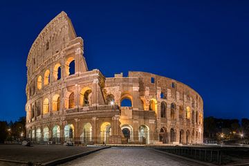 Colosseum in de stad Rome in Italië. van Voss Fine Art Fotografie