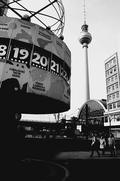 Berlin Toren van TV Clock van Falko Follert