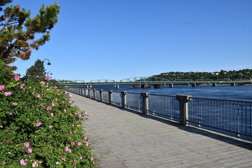 Ein Spaziergang entlang der Ufer des Saguenay-Flusses von Claude Laprise