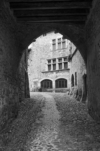 perouges france