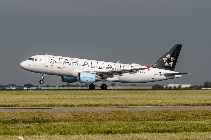 Take-off Austrian Airlines Airbus A320-200. by Jaap van den Berg