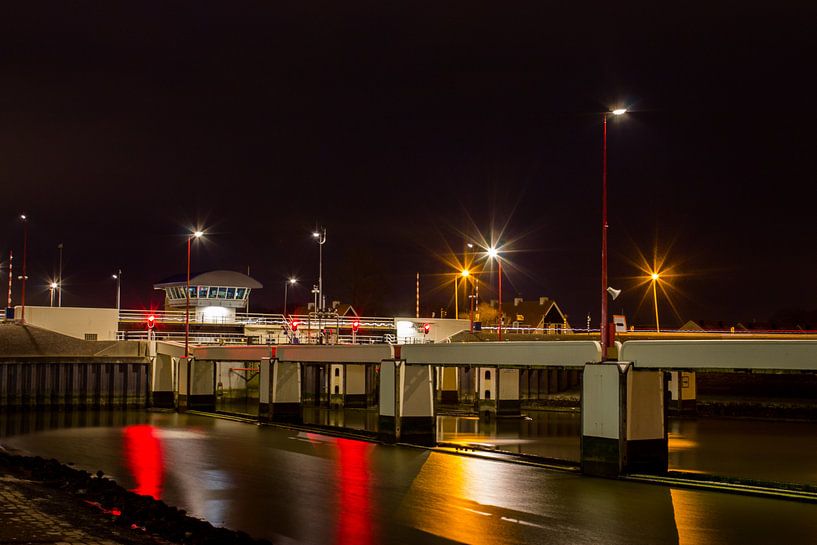 Tjerk Hiddes Sluizen at Night van Maurice van Miltenburg