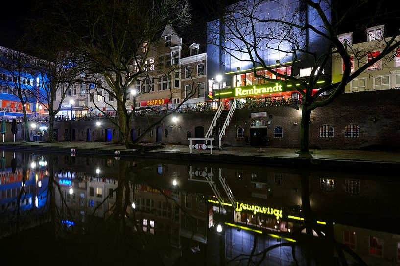 Cinéma Rembrandt Theatre sur Oudegracht à Utrecht par Donker Utrecht