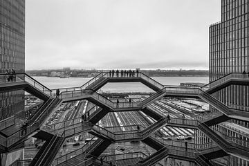 Vessel (herontwikkelingsproject Hudson-werven) New York buitenaanzicht bij daglicht in zwart-wit van Mohamed Abdelrazek
