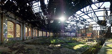 Lost Place dépôt ferroviaire "le soleil perce" sur Norbert Hangen Photographie