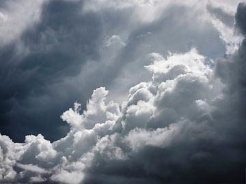 Stormwolken van Graham Forrester