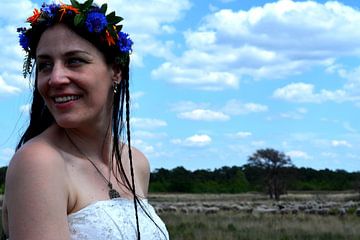 Bruid op de heide by Ima Rhebok