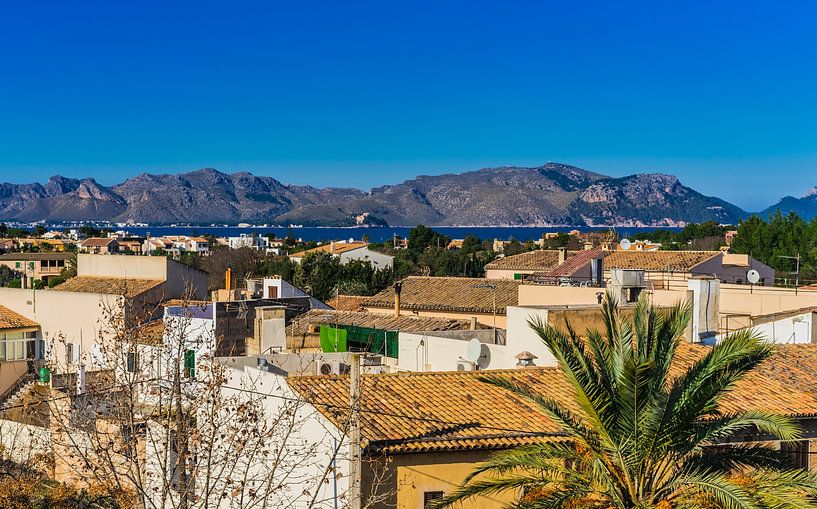 Beautiful view over the historic old town of Alcudia by Alex Winter
