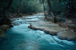 Wasserfall im Herbst