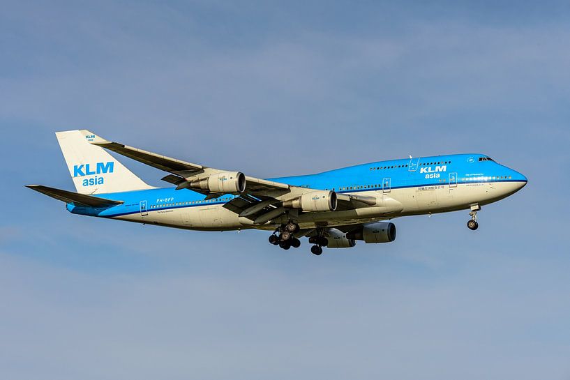 KLM Boeing 747-400 &quot;City of Paramaribo&quot;. by Jaap van den Berg