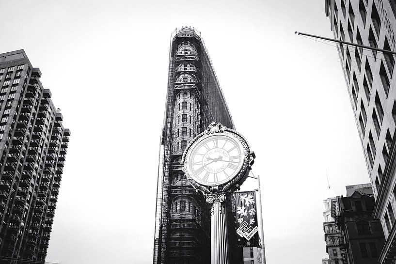 Under construction: Flatiron Building by swc07