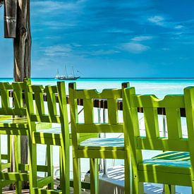 Blick auf den Strand und das türkise Meer in der Karibik. von Voss Fine Art Fotografie