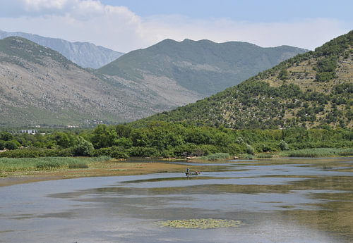 Vissers op het Shkodër meer
