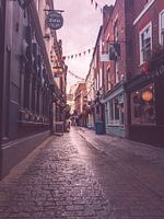 Exeter Stadt in  England, feierlich geschmückt. Abbild der Winkelgasse