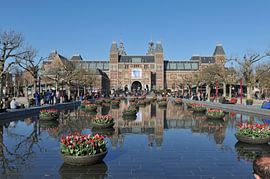 Museumplein pond and Rijksmuseum spring by Richard Wareham