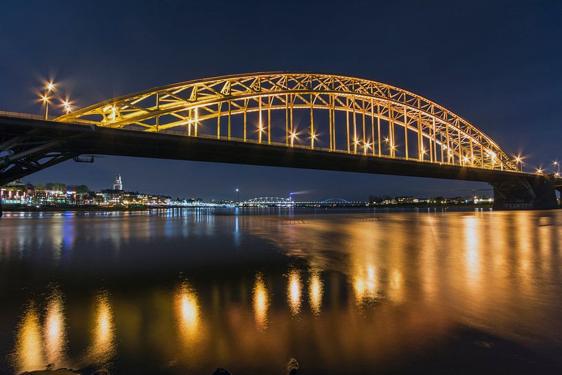 Nijmegen Waalbrug 3x2 van Julien Beyrath