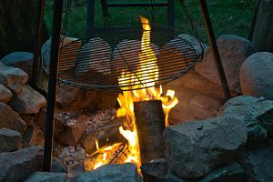 Das knisternde Feuer