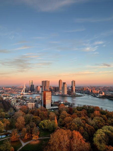 Rotterdam zonsondergang van Linda Raaphorst