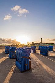Beach of Warnemünde at the Baltic Sea by Werner Dieterich