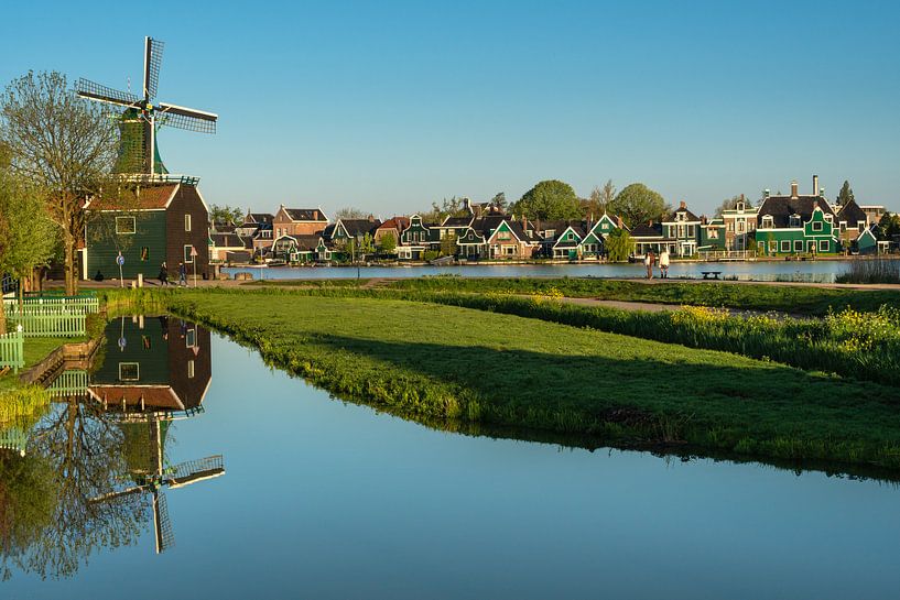Ein schöner Tag in der Zaanse Schans von Anges van der Logt