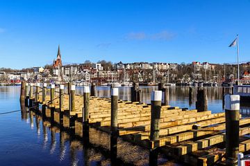 Vue du port historique de Flensburg avec quelques bateaux sur MPfoto71