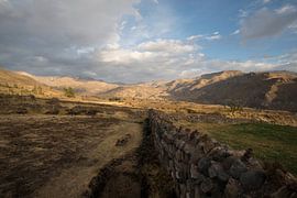 Muurtje in Coporaque van Arno van der Poel