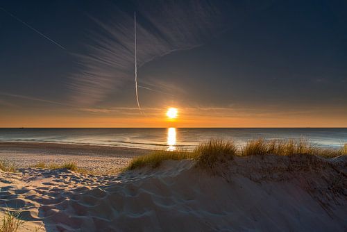 Strand duinen Paal 15 Texel helmgras prachtige zonsondergang