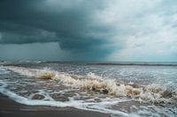 Sturm über dem Meer
