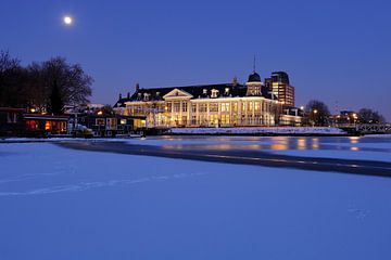 De Koninklijke Nederlandse Munt in de winter in Utrecht (1) van Donker Utrecht