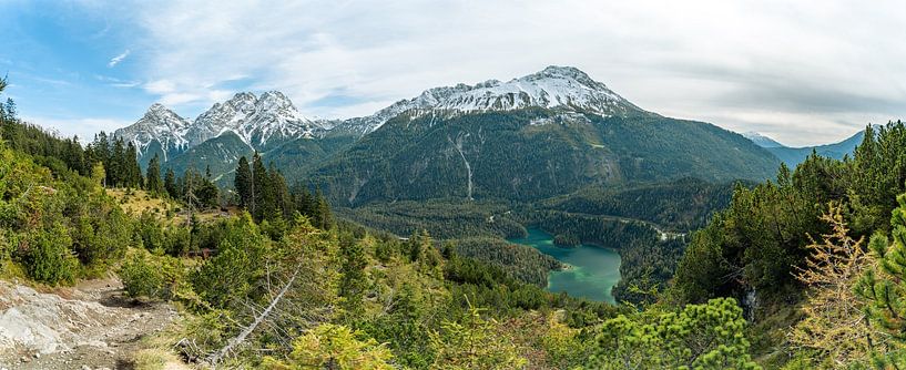 Blindsee in autumn and the first snow-covered mountains by Leo Schindzielorz