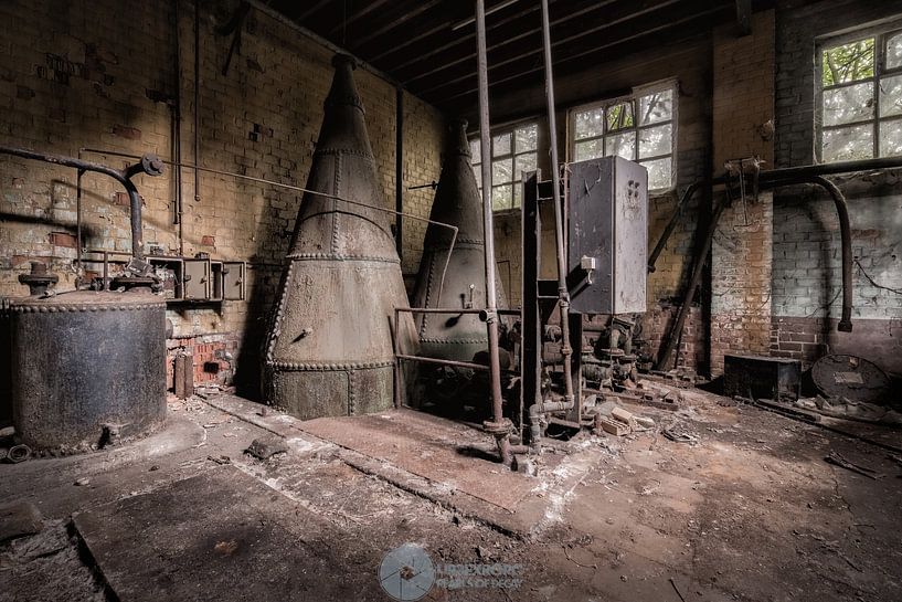 Industry 2 by romario rondelez