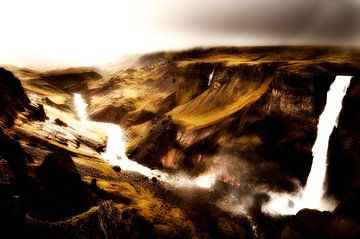 waterval op ijsland van Frank Kanters