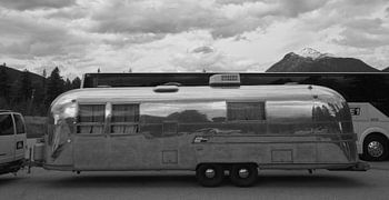 Airstream Caravan