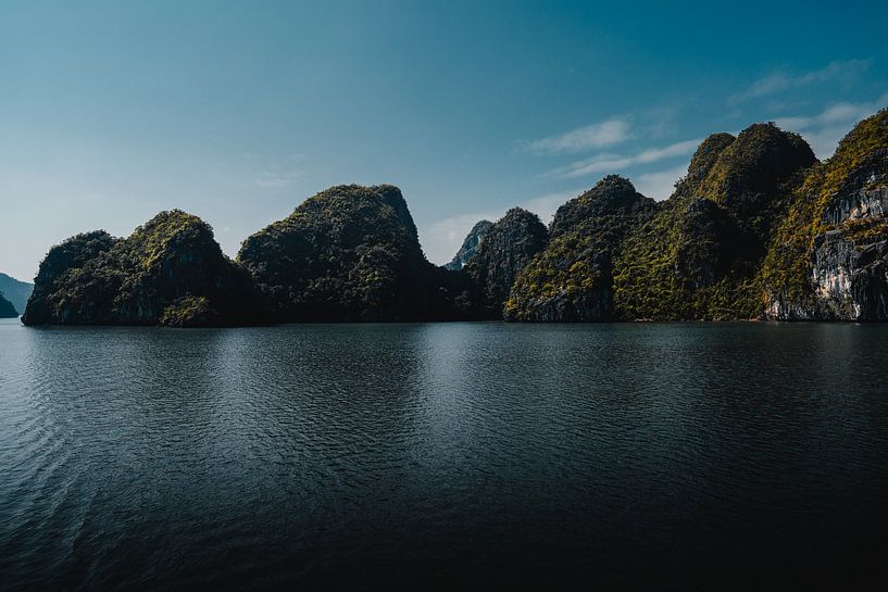 Vietnam, Ha Long Bay von Joan Villalon Photography