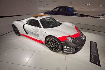 Porsche 918 Hybrid Safety Car van Rob Boon