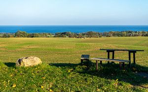 Rastplatz für einer Auszeit mit Blick auf die Ostsee auf der Insel Rügen