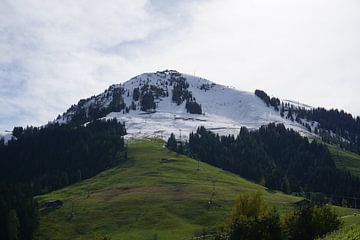 Overgang van zomer naar winter op de Hohe Salve in Söll am Wilden Kaiser, Tirol (Oostenrijk) van Kelly Alblas