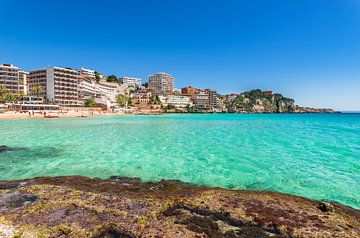 Stadtstrand Cala Mayor in Palma de Mallorca, Spanien von Alex Winter