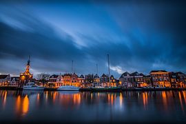 Zonsondergang over Alkmaar, Accijnstoren en Bierkade 02 sur Arjen Schippers