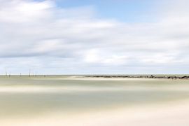 Less is more by Astrid Broer